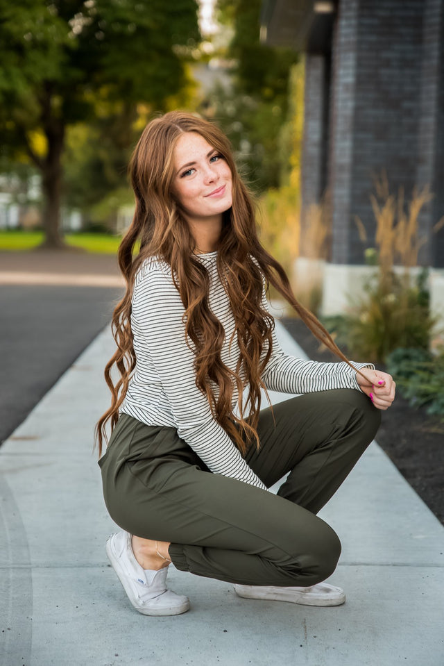 Mid-weight Joggers in Moss Green