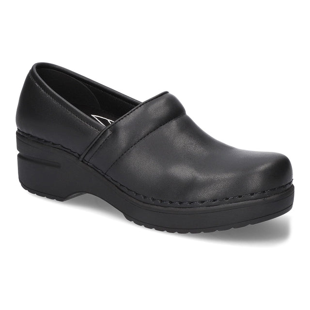 Best Women's Slip-Resistant Work Clogs